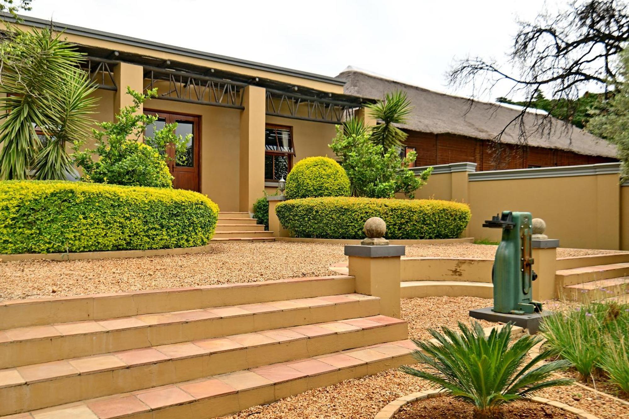 Black Eagle Hotel & Spa Roodepoort Εξωτερικό φωτογραφία