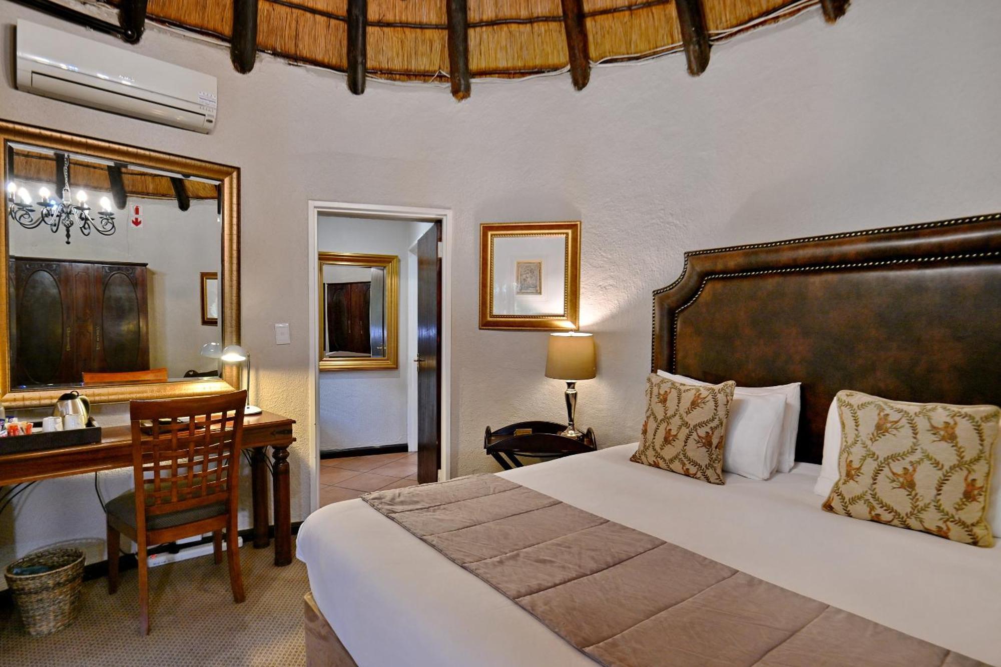 Black Eagle Hotel & Spa Roodepoort Δωμάτιο φωτογραφία